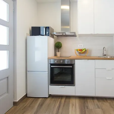 Apartman Nomadic *