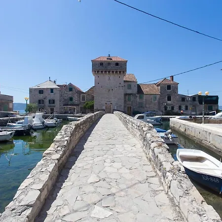 Nomadic Apartment Kastela