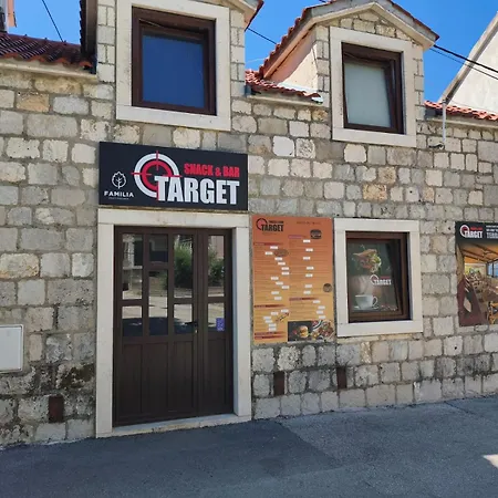Apartment Nomadic Kastela